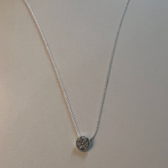 Pandora Family Tree Necklace - Picture 2 of 3